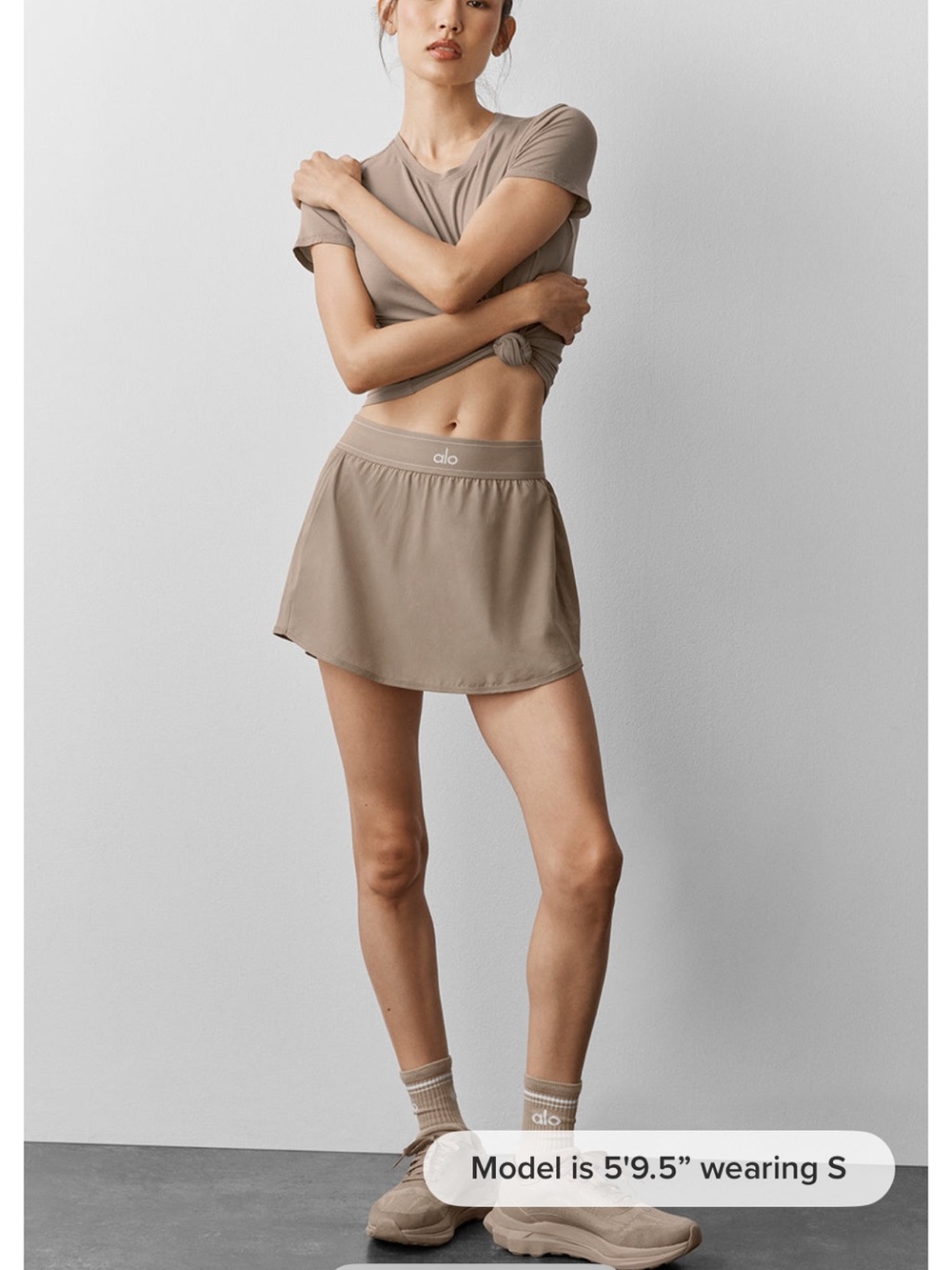 ALO Yoga Match Point Skirt in Gravel